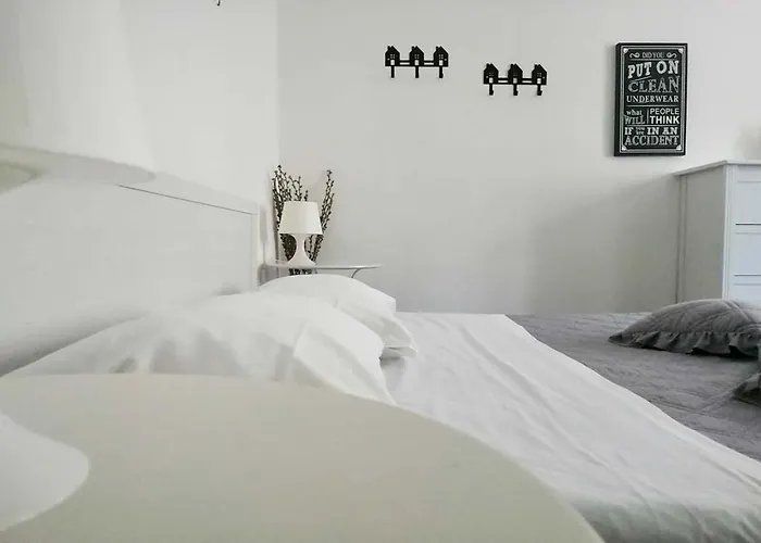 Апартаменты Abbondio 11 Комо